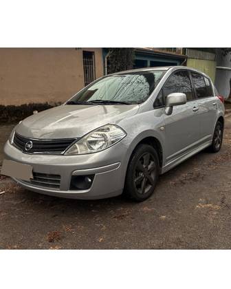NISSAN TIIDA 1.8 SL 16V FLEX 4P MANUAL NISSAN TIIDA 1.8 SL 16V FLEX 4P MANUAL